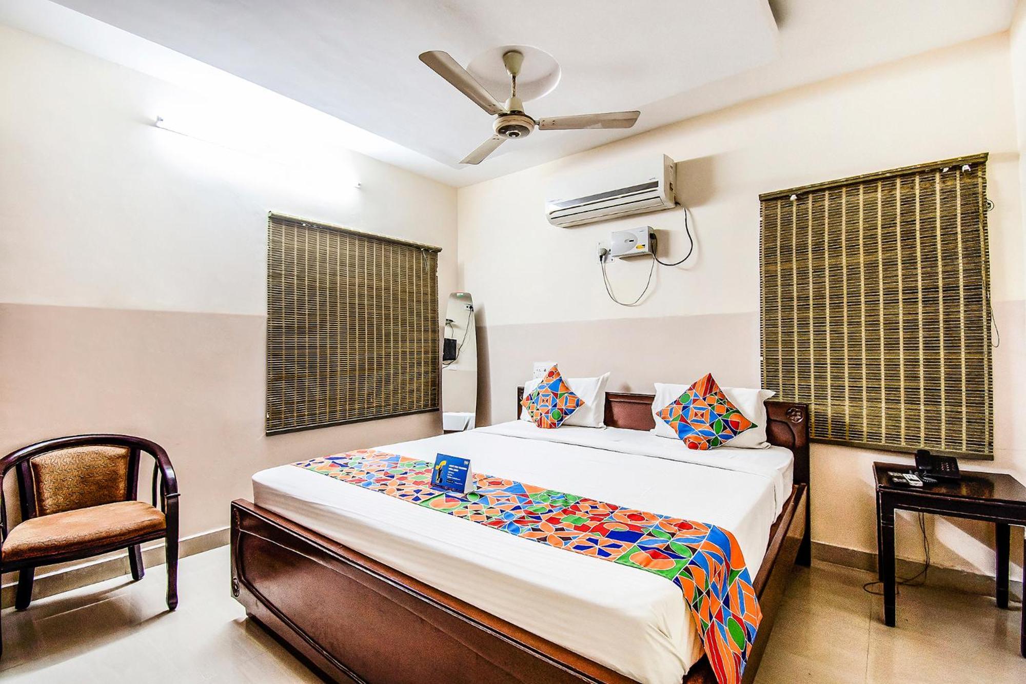 Fabhotel Aditya Yatri Nivas - Nr Tirupati Railway Station מראה חיצוני תמונה